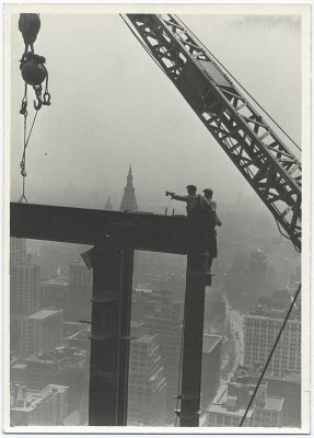 vintage-empire-state-building-construction-photos-by-lewis-wickes-hine-1931-4