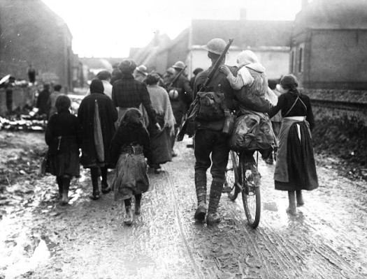 Villagers interested in the arrival of British troops. (National Library of Scotland)