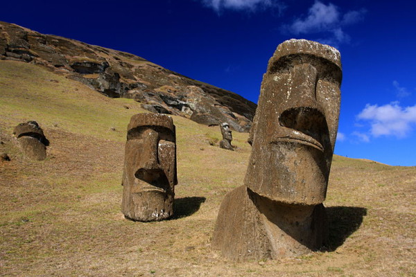 moaiii