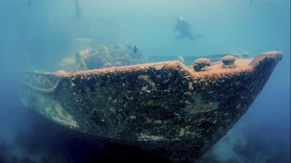 Caribbean Shipwreck JovanaMilanko Thinkstock