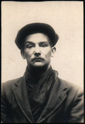Rolf Halversen, fireman, arrested for stealing money, 15 December 1914