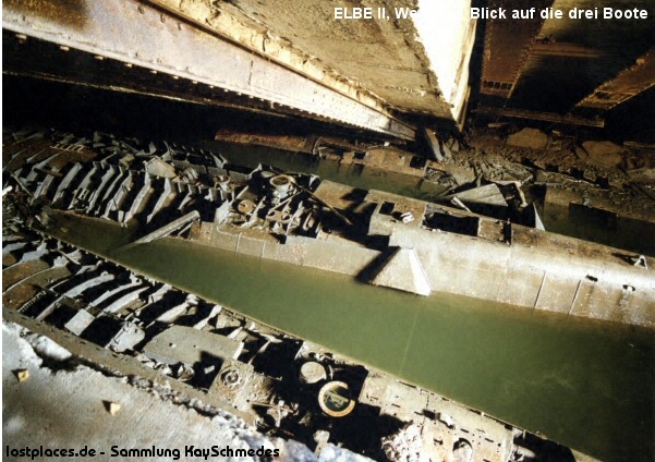 In 1949, the first official salvaged operation commenced. The three boats were pumped dry and stripped of their cells accumulators, copper wiring and diesel engines. U-2501, which had been sunk by the collapsing rooftop in May 1945, was raised and scrapped in the early 1950s. At the same time, the 2505 and 3004 boats were partially torn apart.