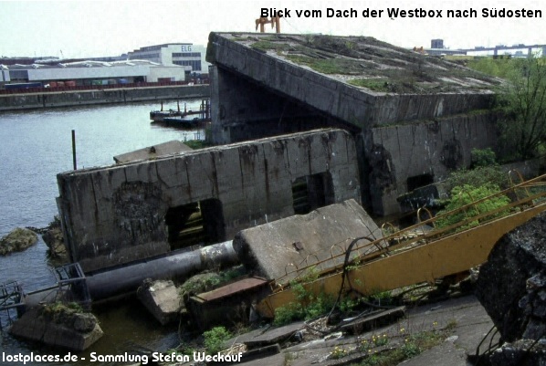 Today the surviving bunker structure lies near the main port Hamburg, on the south bank of the River Elbe.source