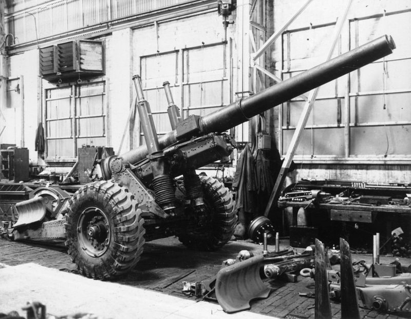 Mobile Howitzer Gun at the Scotswood Works