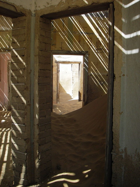 Sand in House.Wikimedia Commons