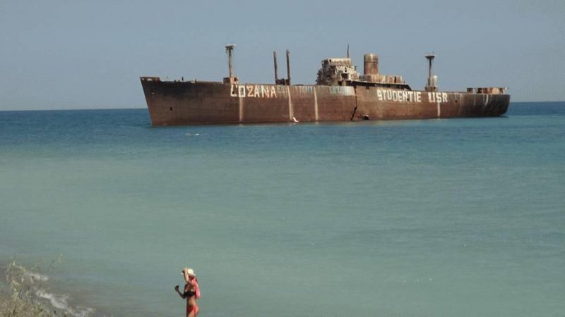 The Evangelia shipwreck in the Black Sea near the shores of Costinesti, Romania. (Flickr brianj.lowe)