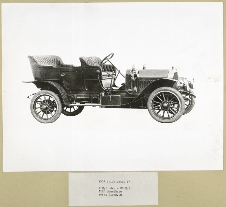 1909 Buick Model 17 – 4 cylinder – 30 H.P.