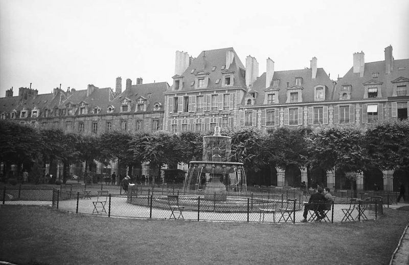 Place des Vosges in Paris, with Pavillion de la Reine
