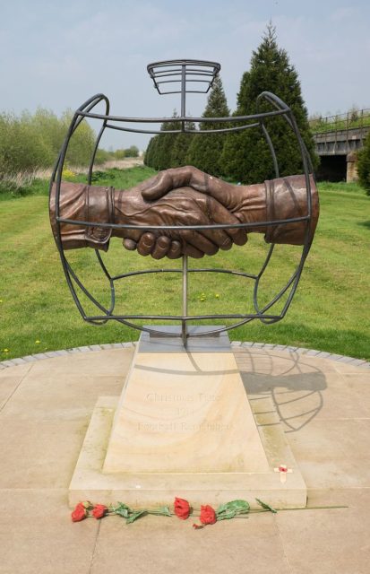 Football Remembers memorial at the National Memorial Arboretum. Photo by DeFacto CC BY-SA 4.0