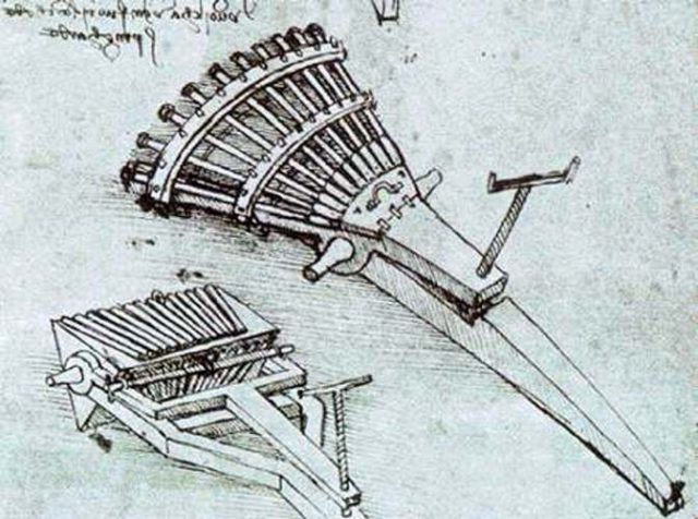 Da Vinci sketched this rolling artillery battery around 1480.