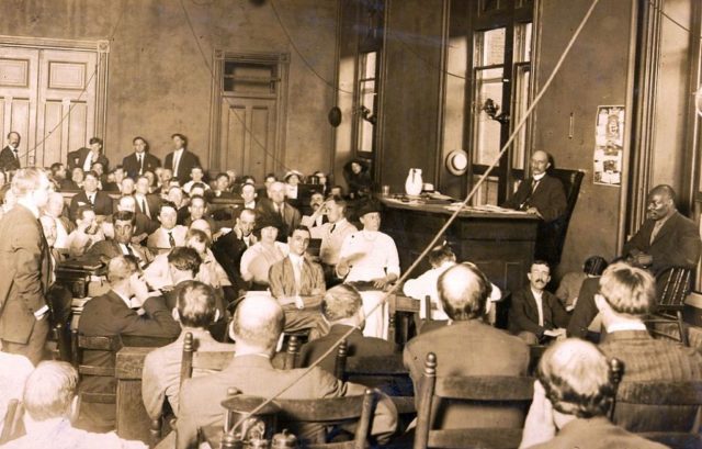 The courtroom on July 28, 1913. Dorsey is examining witness Newt Lee. Frank is in the center.