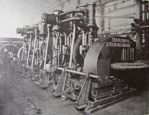 1910 년경 타이타닉 자매선 올림픽 조향 엔진
