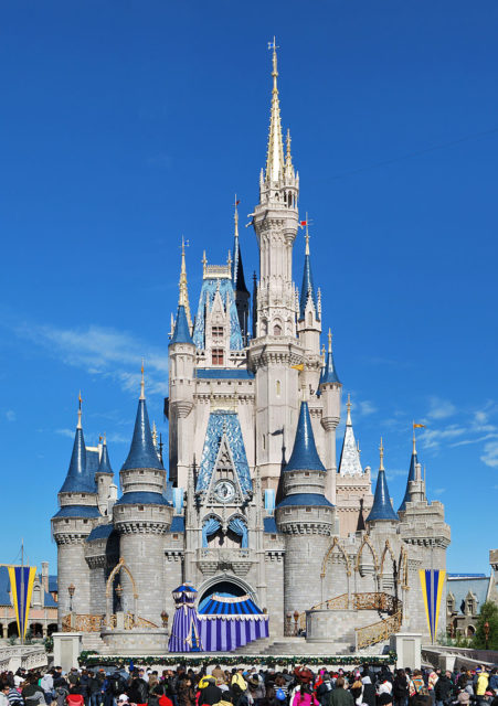 Cinderella Castle in the Magic Kingdom theme park at Walt Disney World. Photo by Matt H. Wade CC BY-SA 3.0