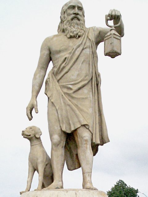 Statue of Diogenes at Sinop, Turkey. Photo by Tony f CC BY 3.0