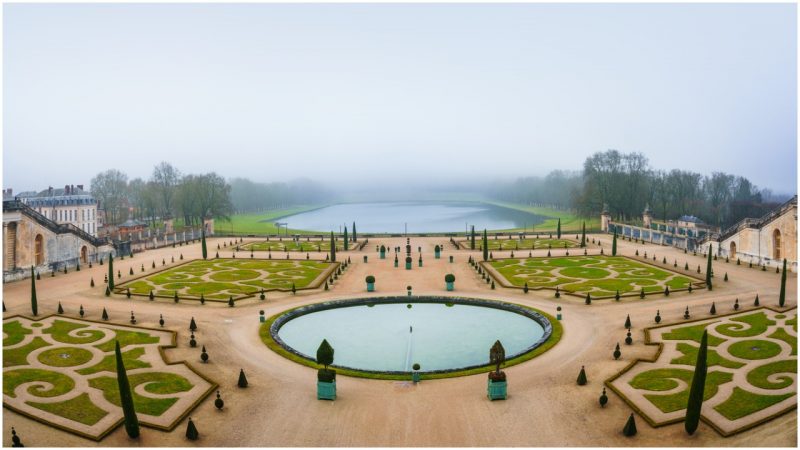 That Time When The Fountains At The Gardens Of Versailles Consumed