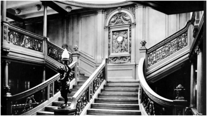 The Iconic Photo Of Titanic S Grand Staircase Is Actually Of