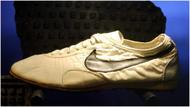 first nike waffle trainer