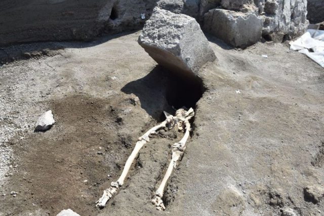 The victim may have had a leg disability, which would have made it particularly hard to  escape. (Photo by Soprintendenza Archeologica Pomp/KONTROLAB /LightRocket via Getty Images)
