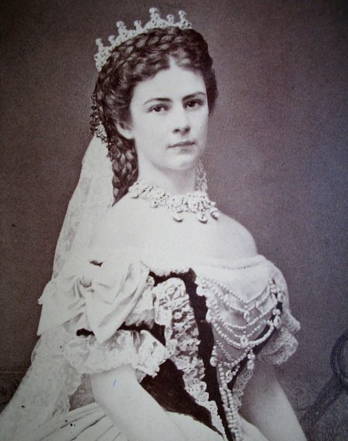 Photograph of the empress Elisabeth (1837-1898)