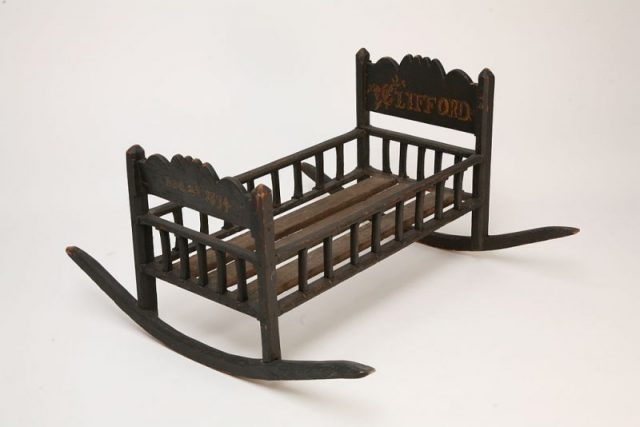 A beautiful vintage cradle from The Children’s Museum of Indianapolis permanent collection. Photo by Dschwen CC BY-SA 3.0
