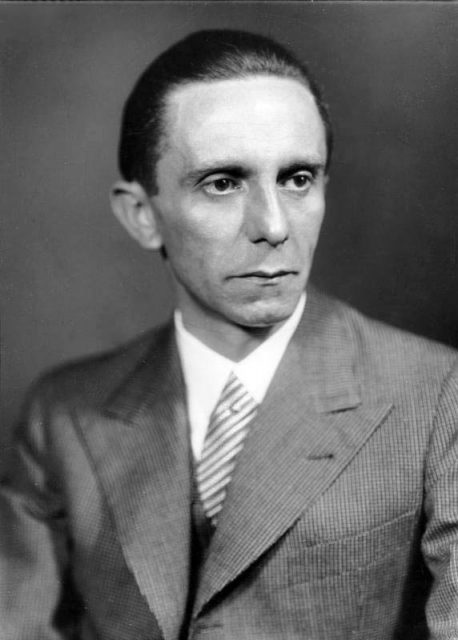Joseph Goebbels. Bundesarchiv, Bild 146-1968-101-20A / Heinrich Hoffmann / CC-BY-SA 3.0