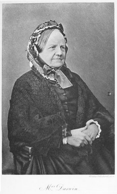 Emma Darwin in older age