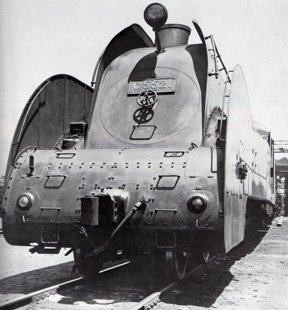 Front view of the JGR C5521 streamliner steam locomotive.