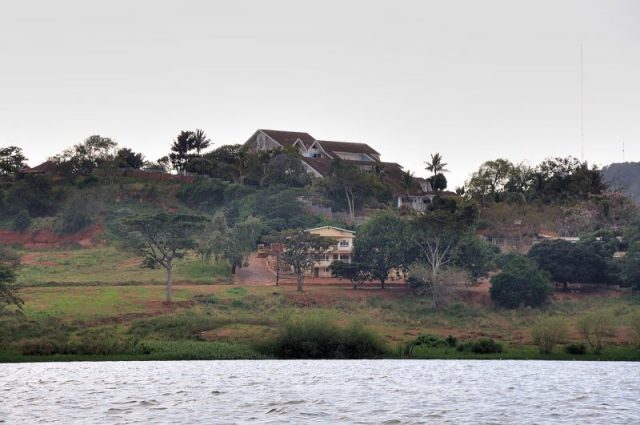 Remnants of Amin’s palace near Lake Victoria. Photo by Simisa CC By SA 3.0