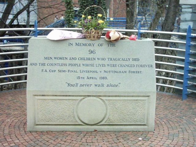 Memorial to the 1989 disaster at Hillsborough Stadium. Photo by Superbfc CC BY-SA 3.0