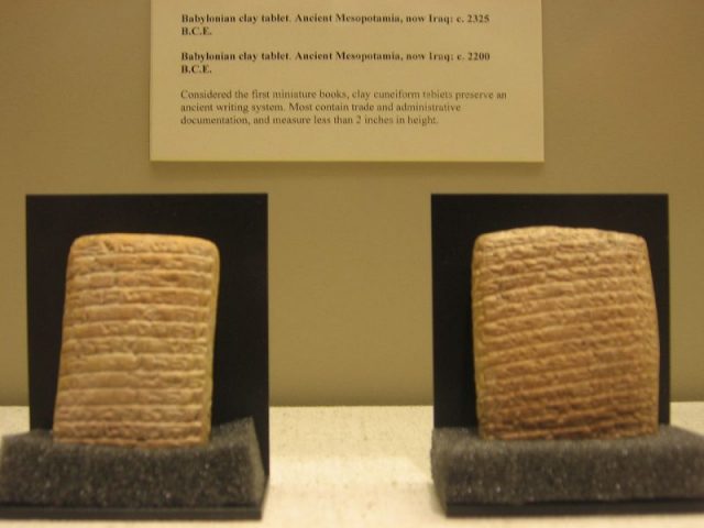 Miniature clay tablets from Babylon. Photo by Mr. Kate CC BY-SA 3.0