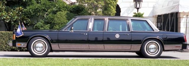 George H.W. Bush 1989 Lincoln presidential limousine.
