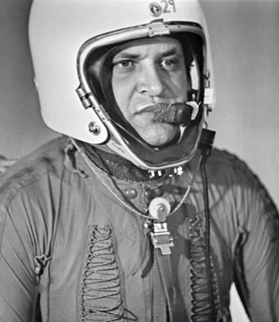 Francis Gary Powers wearing a special pressure suit for stratospheric flying. The American spy’s Lockheed U-2 reconnaissance plane was shot down by a Soviet surface-to-air missile outside Sverdlovsk. Photo by RIA Novosti archive, image #35172 / Chernov / CC-BY-SA 3.0