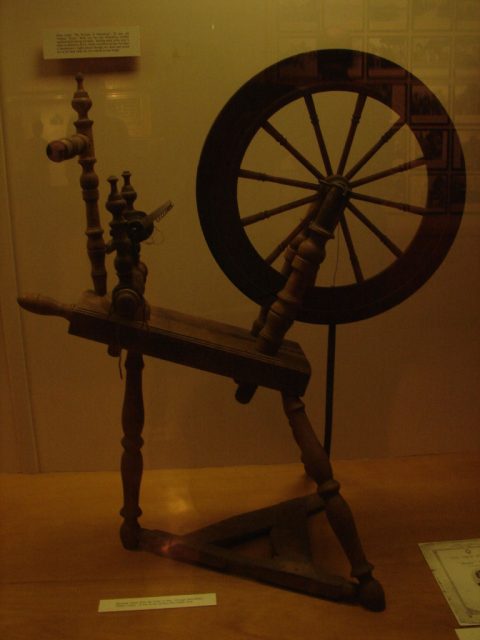 Civil War era spinning wheel owned by Jennie Wade’s sister. Photo by Julie CC By 2.0