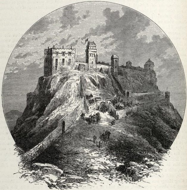 Edinburgh Castle as it may have looked before the Lang Siege of 1571-73, with David’s Tower and the Palace block, center and left.