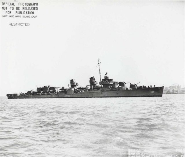 USS Abner Read (DD-526), 1943.