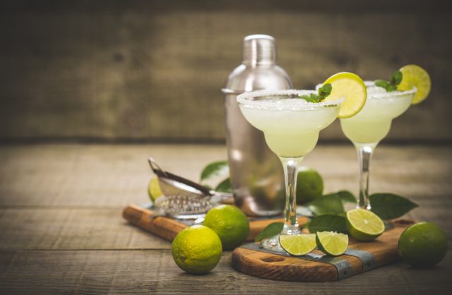 Margarita cocktail with lime and mint.