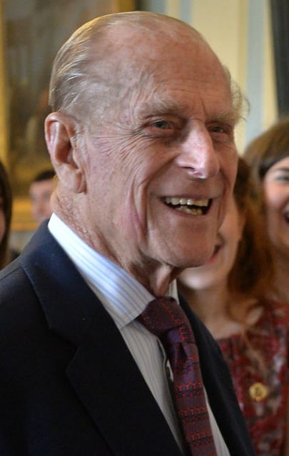 HRH The Duke of Edinburgh with guests at Hillsborough Castle during a visit to present 100 Gold Award Certificates to Duke of Edinburgh’s Award participants. Photo by Aaron McCracken / Harrisons Photo by Northern Ireland Office CC BY 2.0