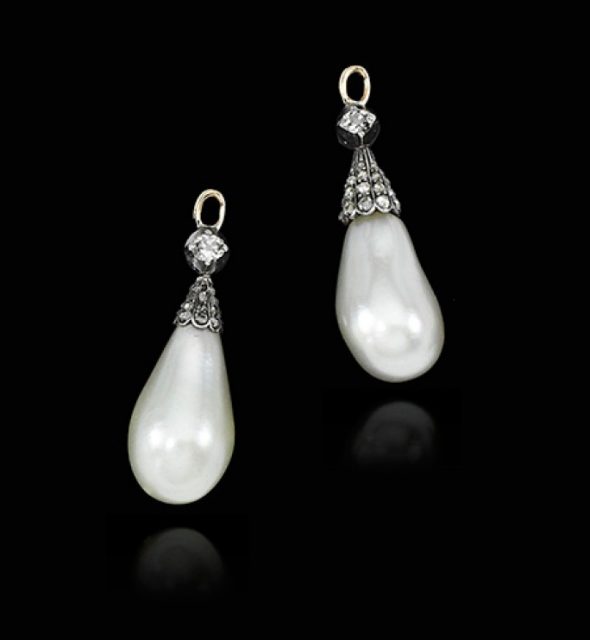 Pair of natural pearl and diamond pendants, 19th century. Estimate CHF 30,000–50,000 / $30,000–50,000. Photo by Sothebys.