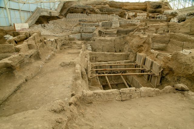 Archaeological excavations at Çatalhöyük.