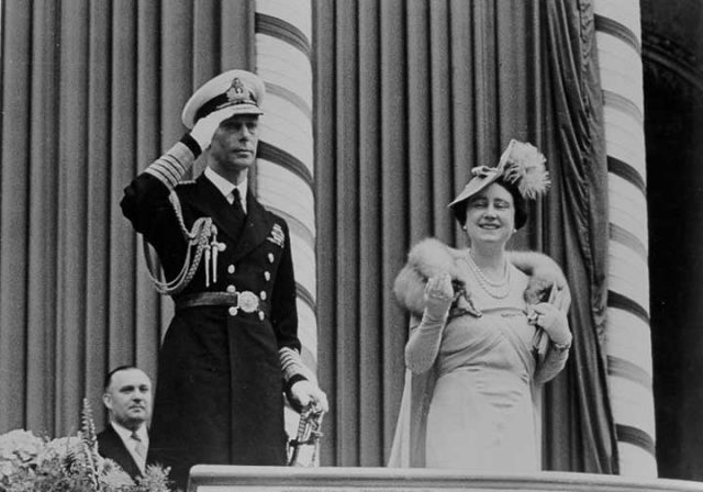 King George VI and Queen Elizabeth at Toronto City Hall, 1939.
