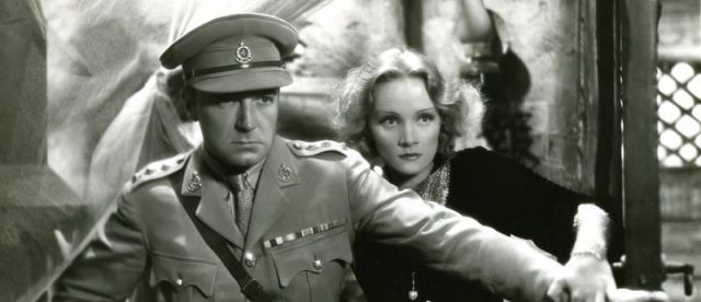 Clive Brook and Marlene Dietrich in Shanghai Express (1932).