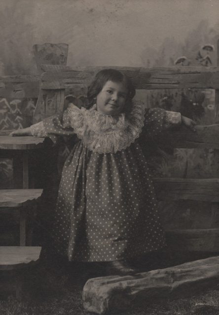 Baby Floe Sallows, date unknown.