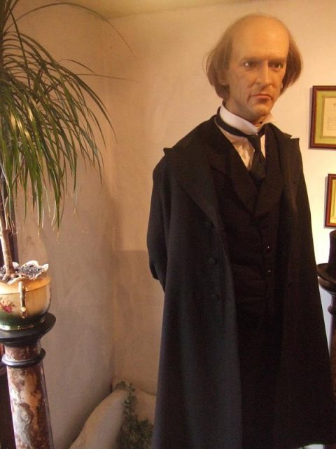 Prof. Moriarty at the Sherlock Holmes Museum, London. Photo by Matt Brown CC BY 2.0