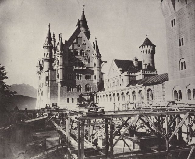 Neuschwanstein under construction: upper courtyard (photograph c. 1886)