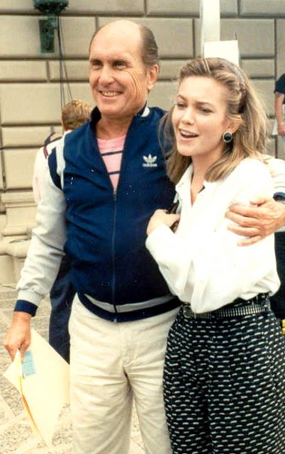 Duvall with Diane Lane at the 41st Emmy Awards in September 1989. Photo by Alan Light CC BY SA 2.0