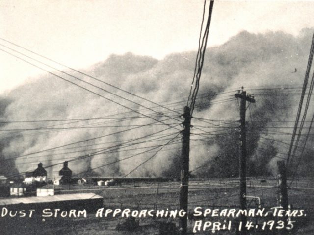A dust storm – Spearman, Texas, April 14, 1935