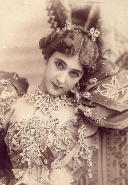 Carolina “La Belle” Otero, Spanish actress, dancer and courtesan, circa 1890