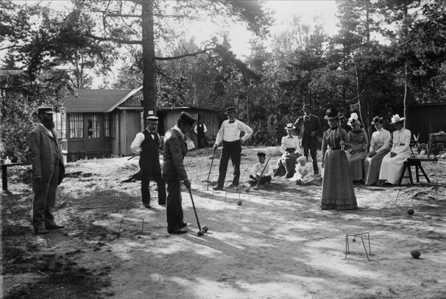 Croquet players in Sweden, early 20th century