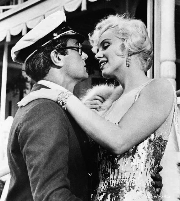 Tony Curtis and Marilyn Monroe in ‘Some Like It Hot’