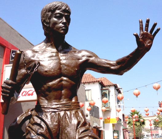 Bruce Lee statue Los Angeles